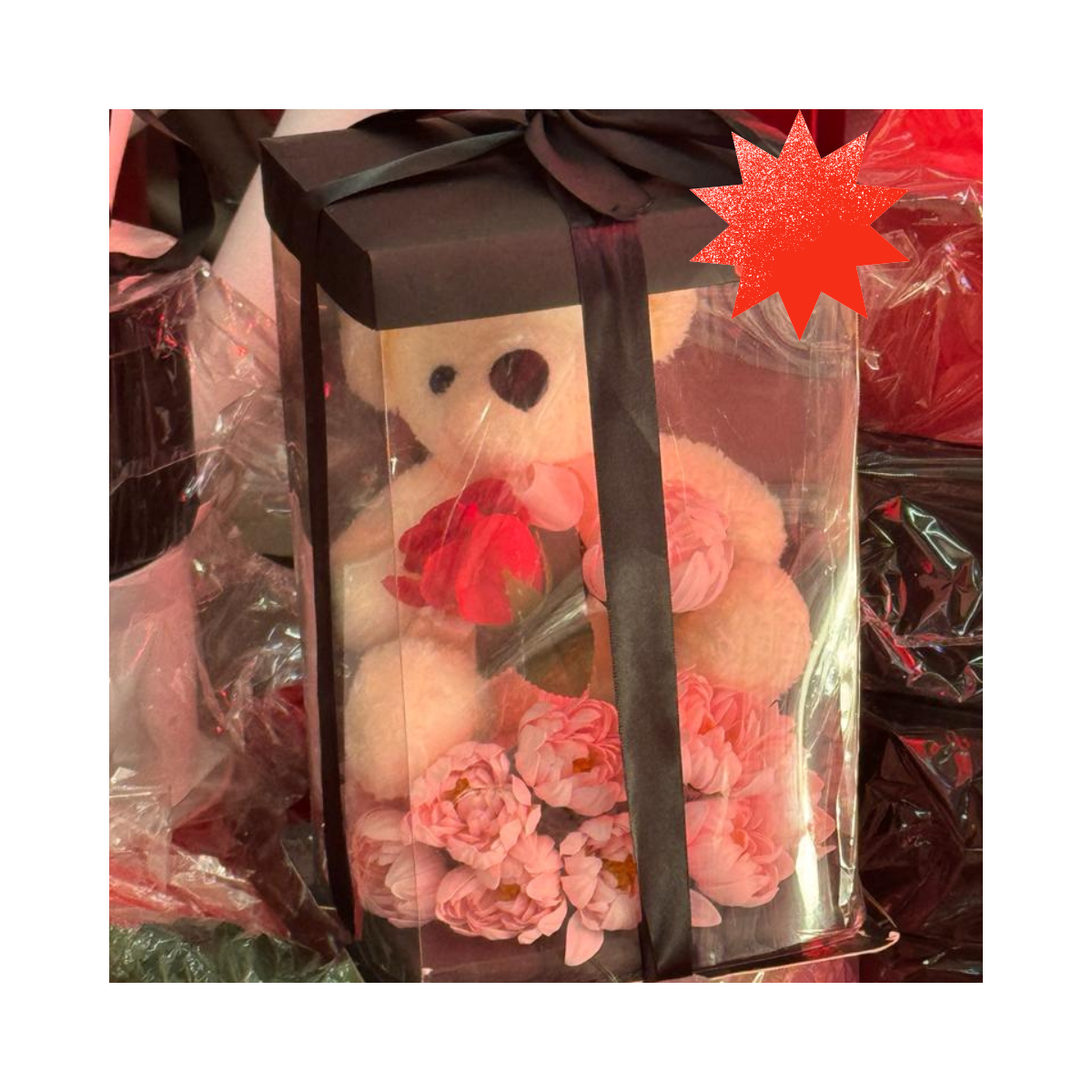 Regalo Oso de Peluche en Caja con Rosas